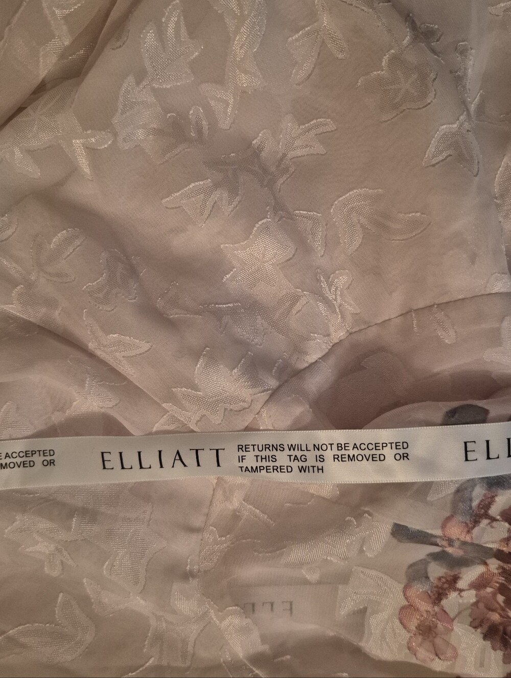 NWT Elliatt Perla Floral Dress Pink Size M - Picture 15 of 15